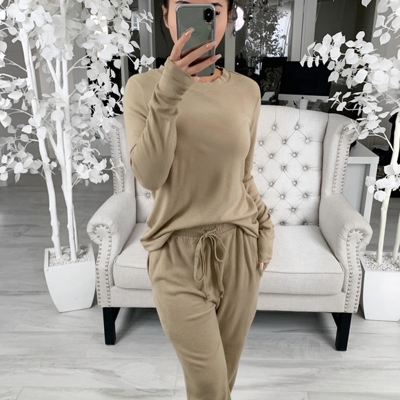 ekAttire Other - OUTT OF STOCKK